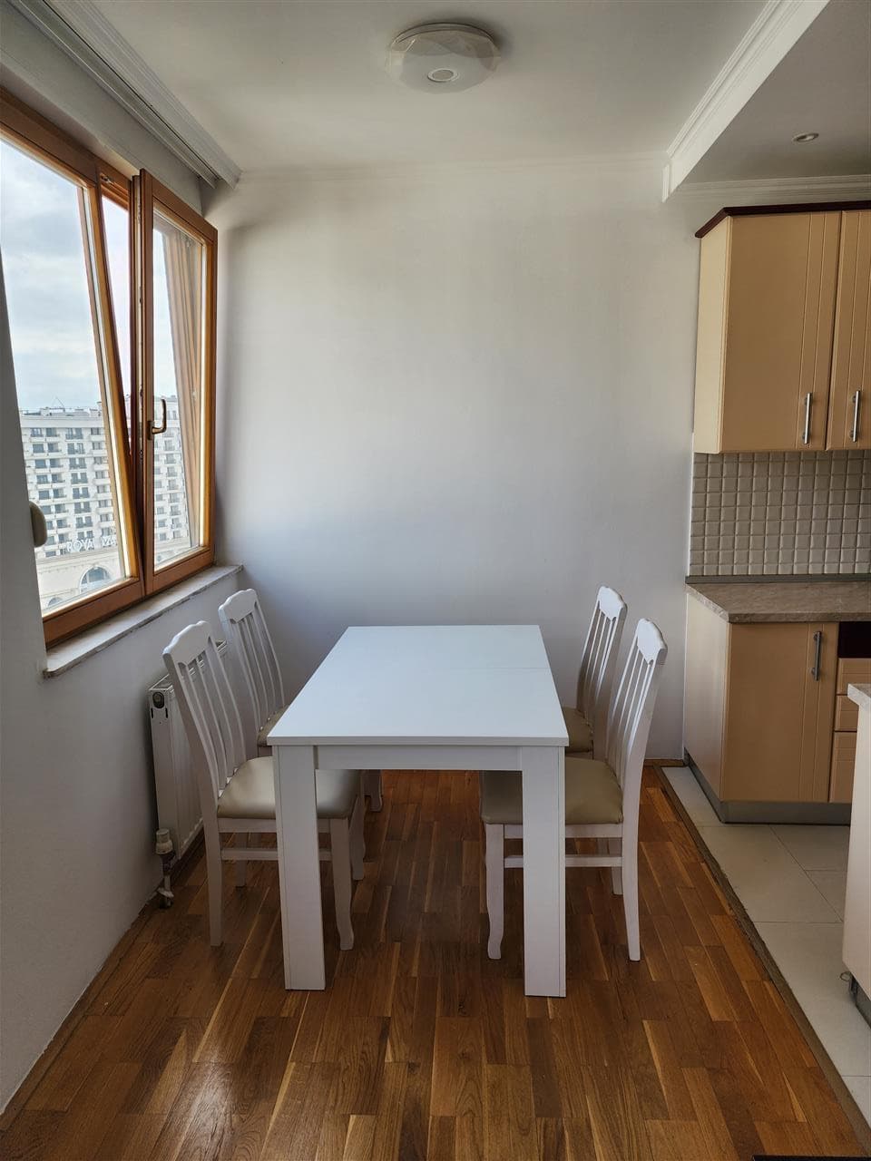 Banesë Penthouse 70m2 me qira në bregun e diellit 2