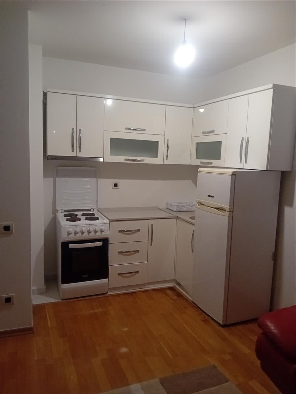 Banesë 54m2 me qira në rr.Muharrem Fejza 2