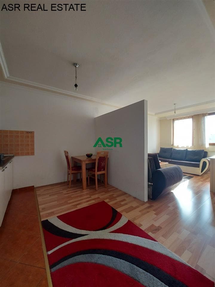 Lëshohet banesa me qera në lagjën e Spitalit 2