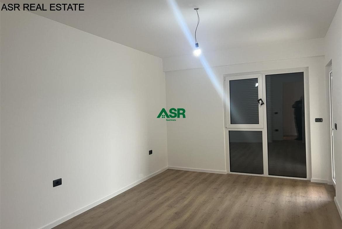 Banesë 90.30m2 me qira në lagjen Prishtina e re 3