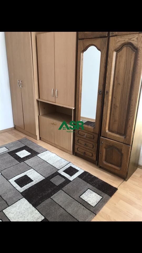 Lëshohet kati i shtepise me qira në lagjen e spitalit 4