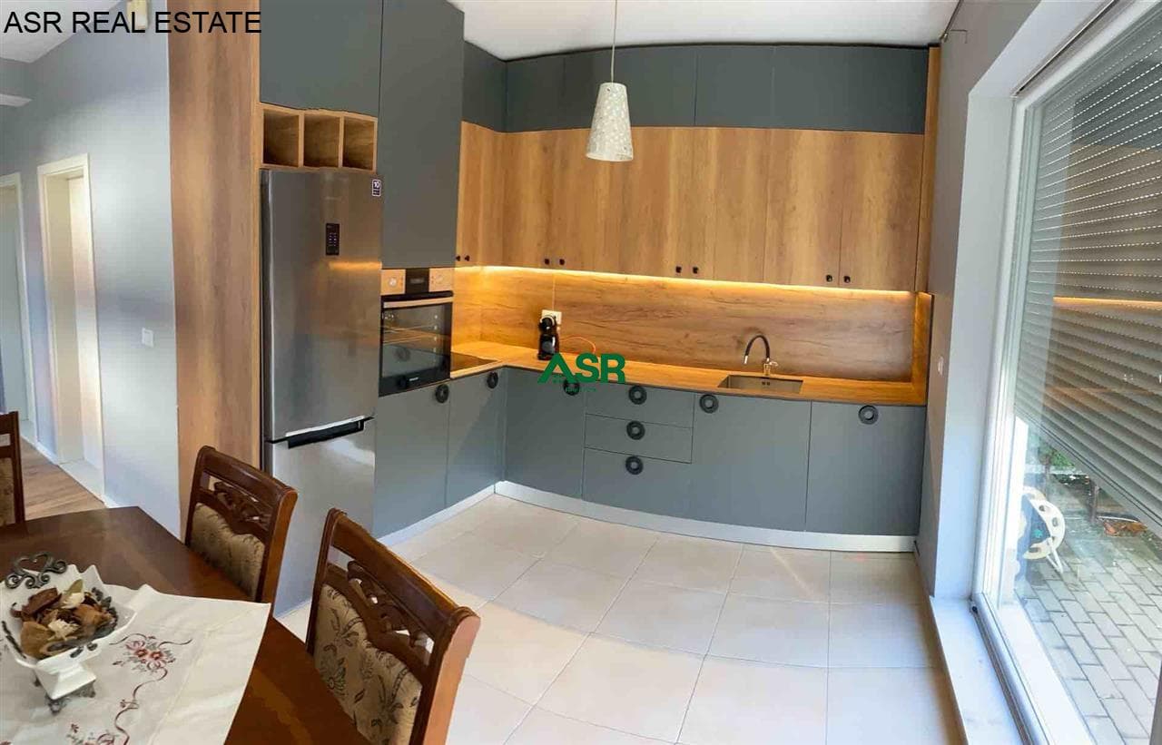 Shtëpia 137m2 me qira në Marigona Residence 3