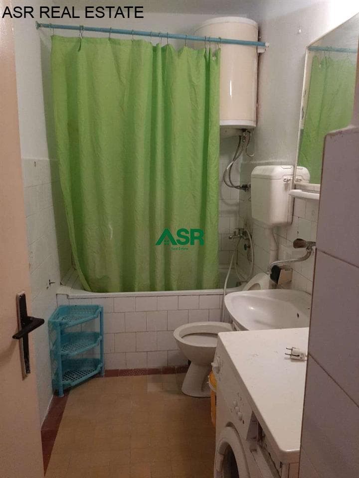 Ofrohet banesa me qira në lagjen Ulpiane, 3