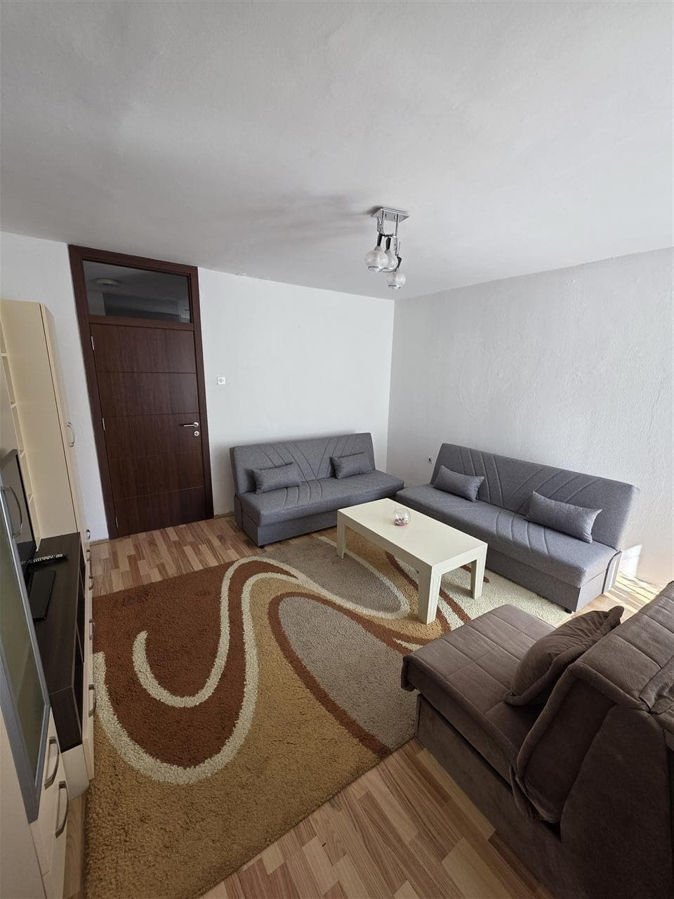 Banesë 68m2 me qira në Dardani 3