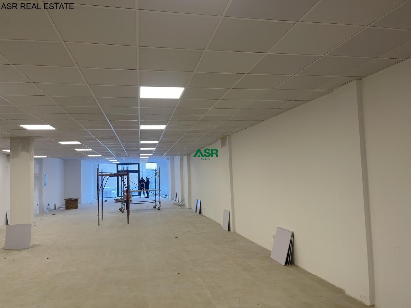 Lëshohet lokali me qera 300m² te lagjia e Muhaxherëve 4