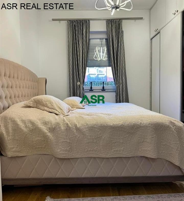 Ofrohet #banesa ne #shitje në lagjen Emshir (Kalabri). 2