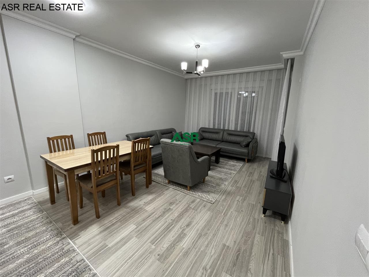 Banesë 70m2 me qira në Tophane