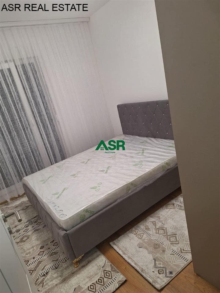 Banesë 100m2 me qira në lagjen Arberia 2