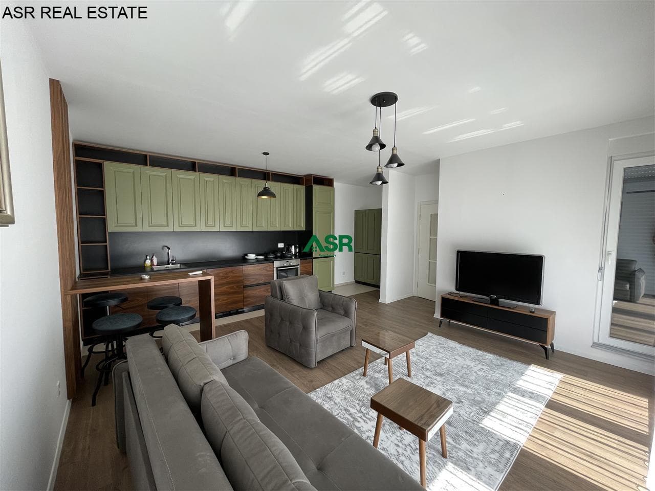 Banesë Penthouse 90 m2 me qira në Arberi 2