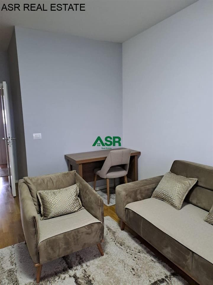 Ofrohet banesa me qira në lagjen Emshir, tek BG Construction 2