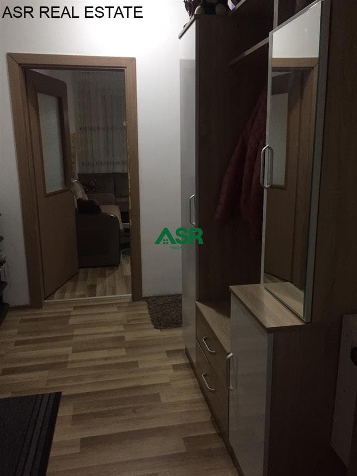 Lëshohet banesa me qera në Fushë Kosovë 4