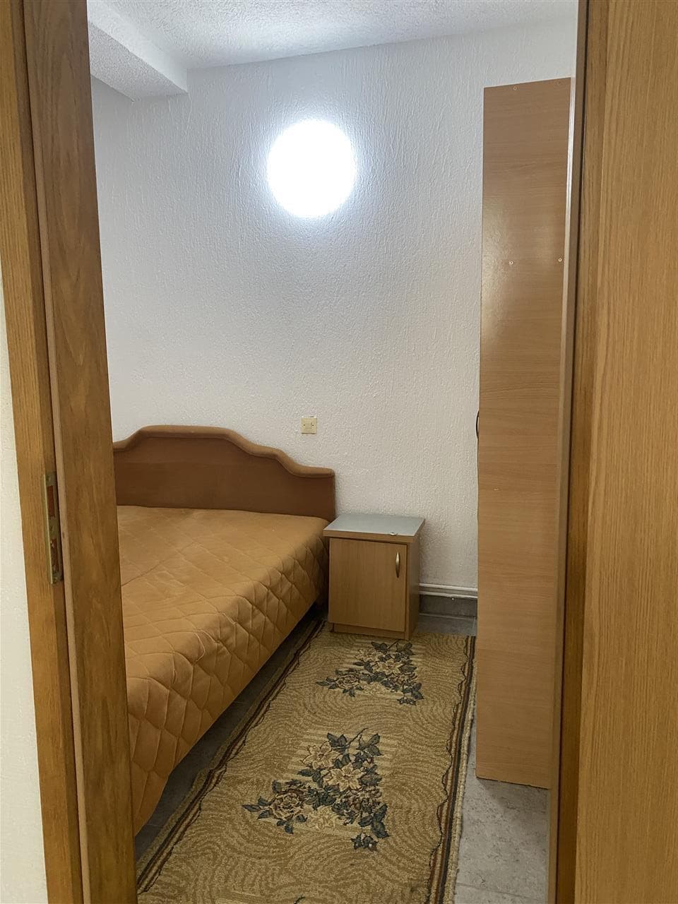 Ofrohet banesa me qira në lagjen Arberia 3