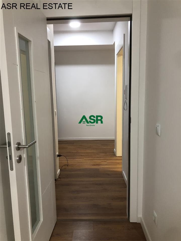 Lëshohet banesa me qira në lagjën Mati 1 4