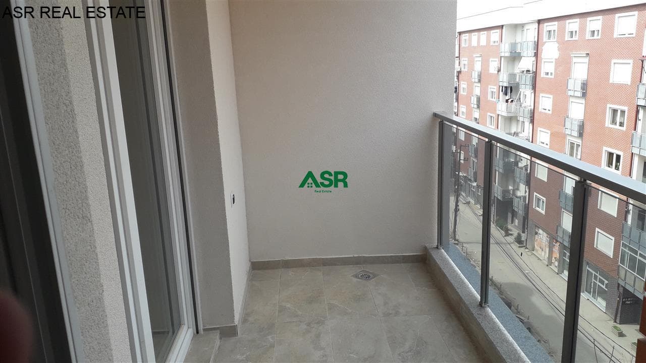 Lëshohet banesa me qera në lagjën rruga B 2