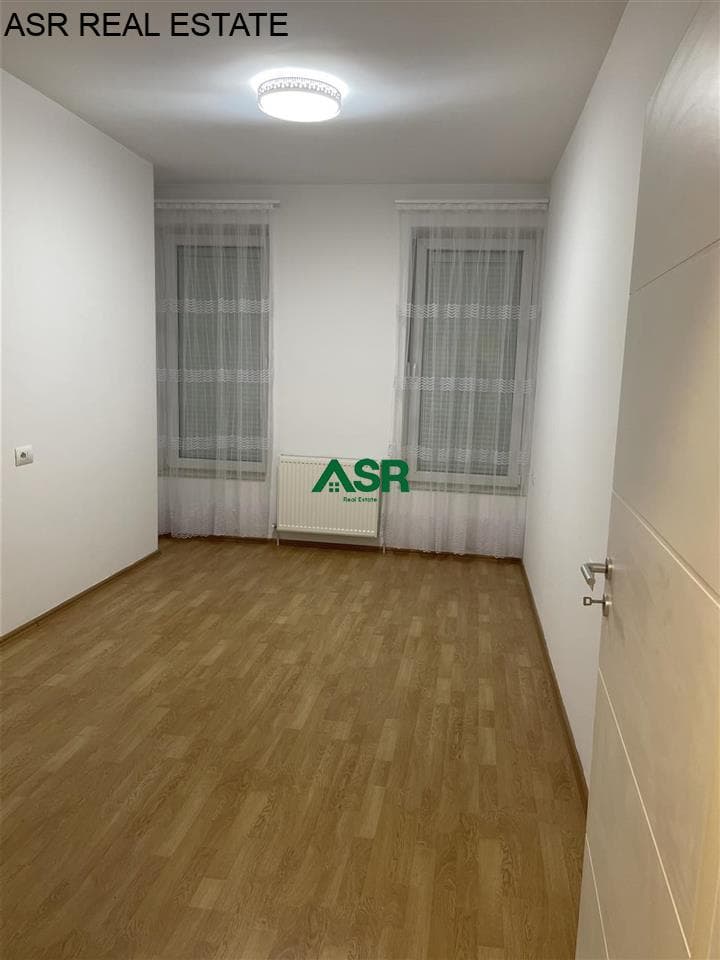 Lëshohet banesa me qera në lagjen Mat 1 2