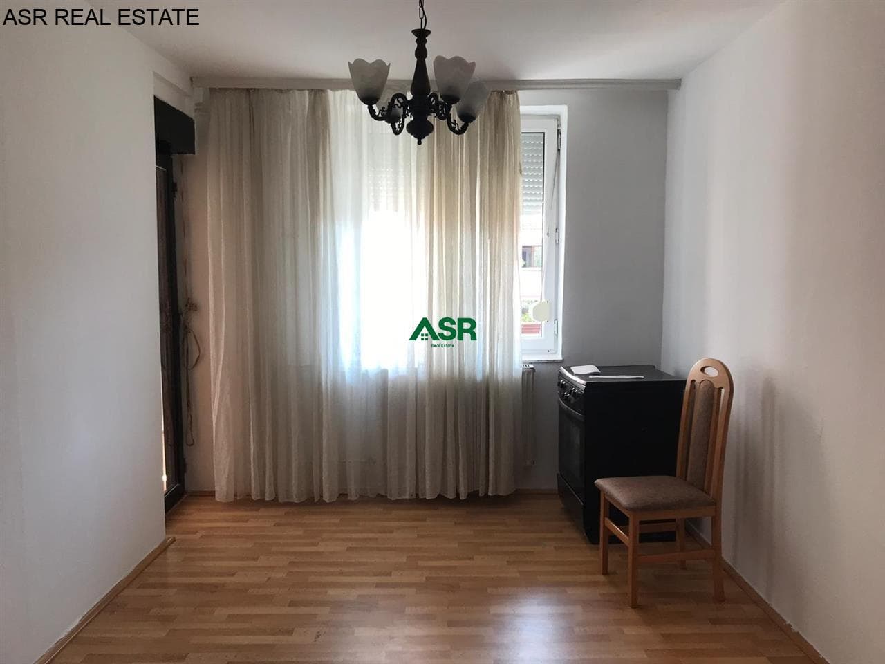 Banesë/zyre 100m2 me qira në lagjen Bregu i diellit 4
