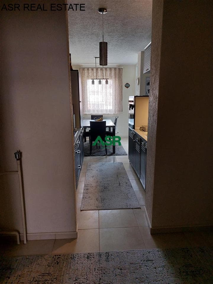 Lëshohet banesa me qira në lagjën Bregu i diellit