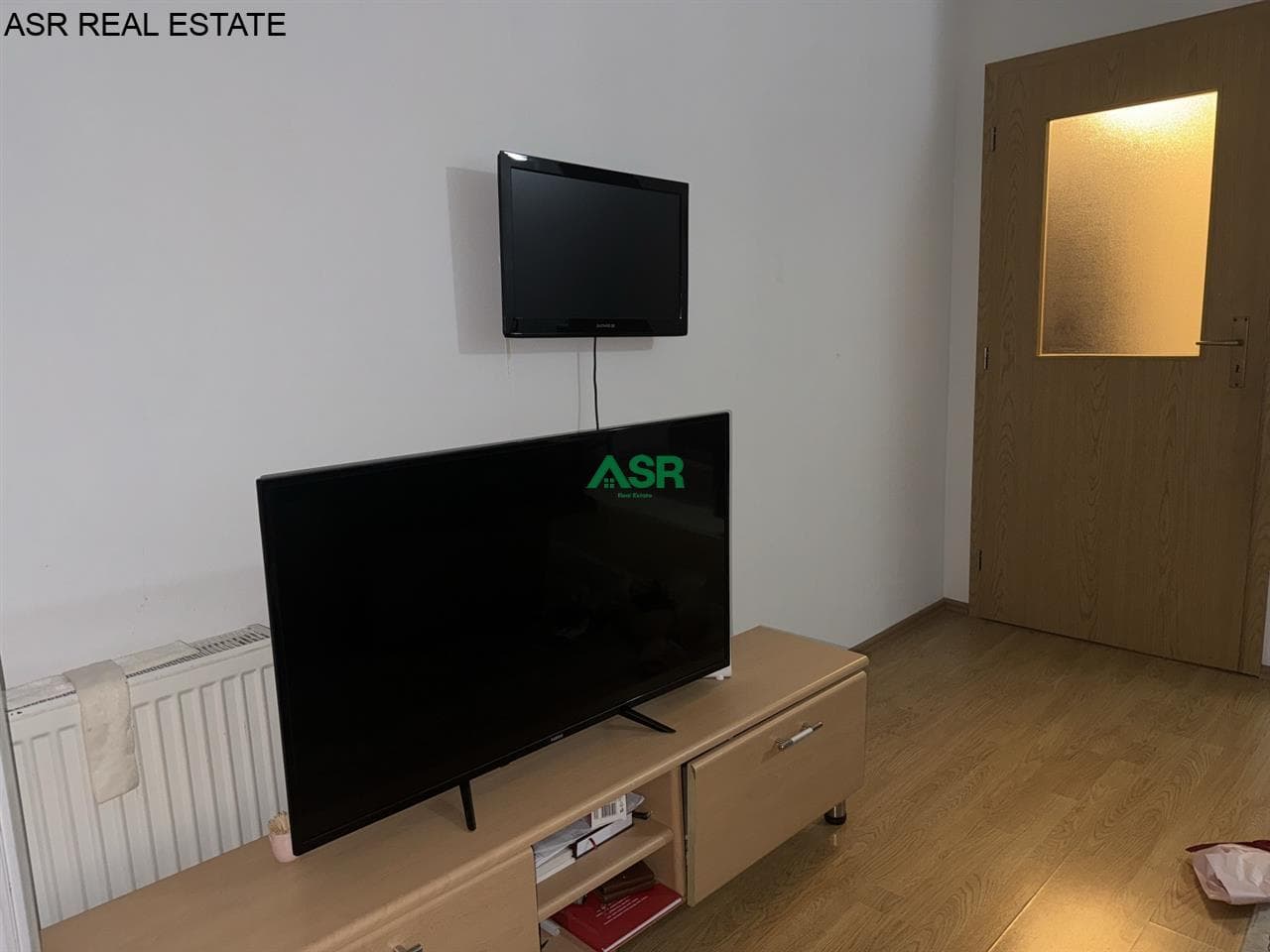 Ofrohet banesa me qira në lagjen Mati 1, 4