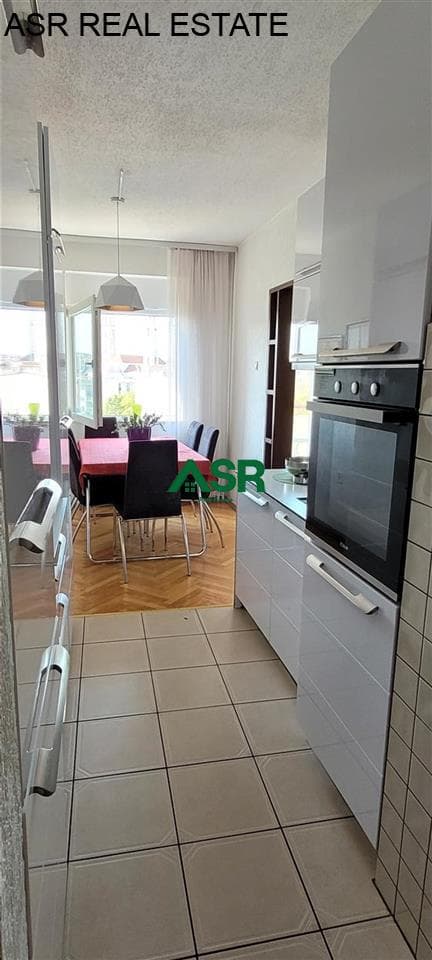 Banesë 68m2 me qira në Ulpiane 4