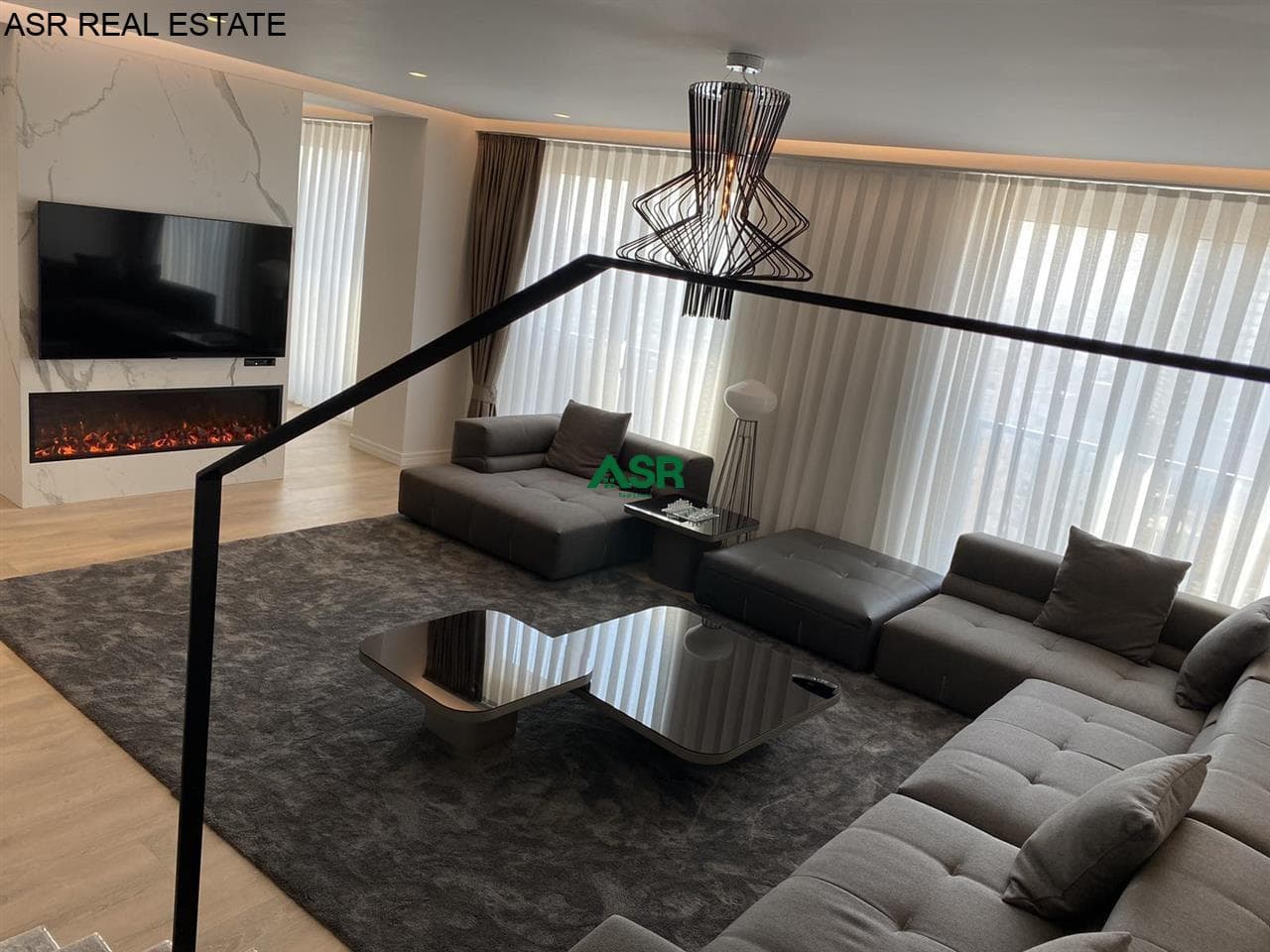 Lëshohet banesa duplex me qira në lagjën Lakrishte 2