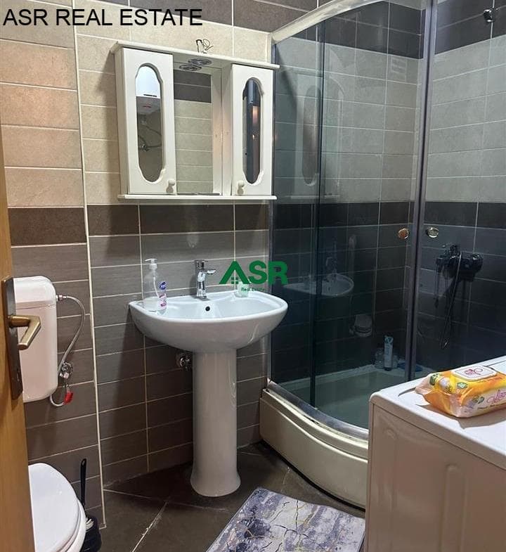 Ofrohet #banesa ne #shitje në lagjen qender, afer hotel Sirius 3