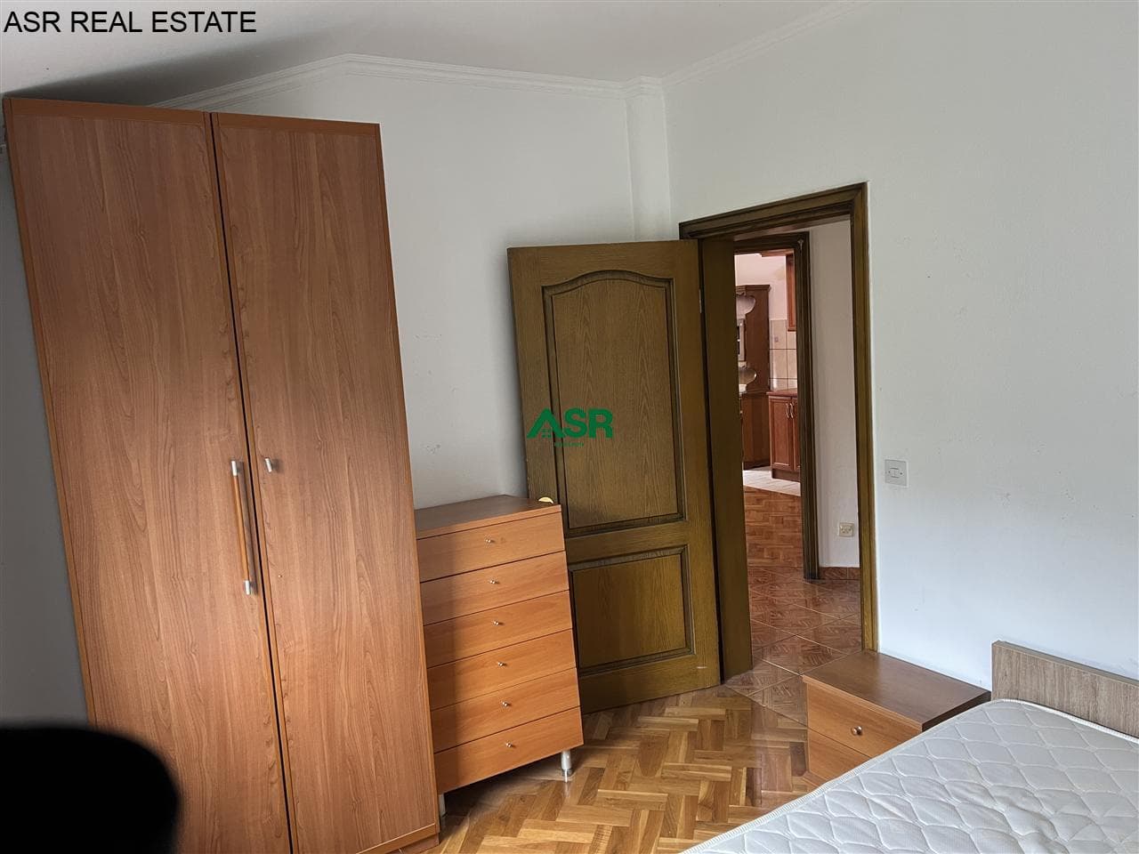 Banesë 60m2 me qira në Arberi 4
