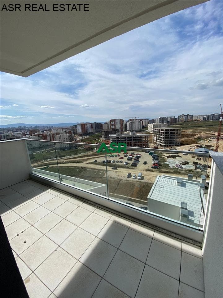 Banesë 103 m2 me qira në lagjen Kodrina.