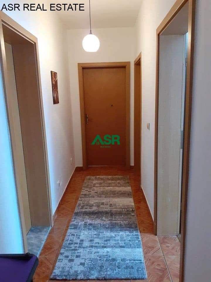 Lëshohet banesa me qira në lagjën parku i qytetit 3