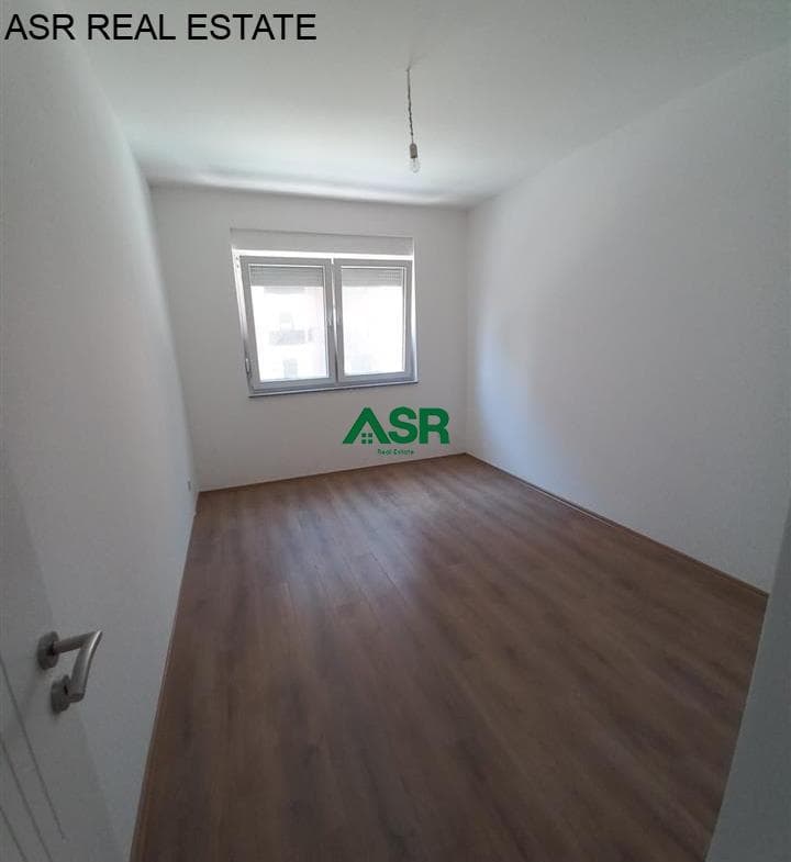 Shiten 2 banesa në objektin Roni Premium afer Gjykates se Re. 3