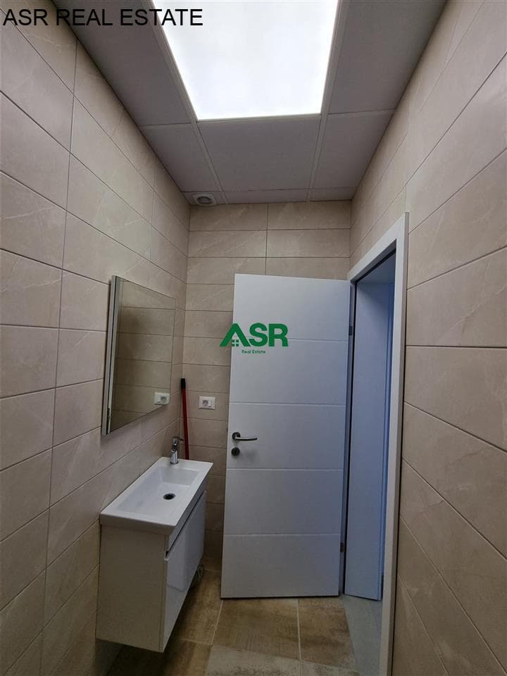 Lokal 40m2 me qira në lagjen Bregu i diellit 3