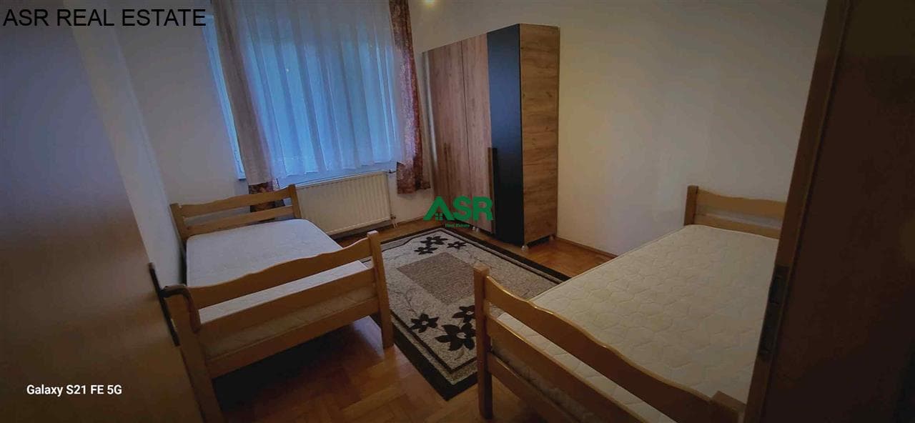 Ofrohet banesa me qira në lagjen bregu i diellit 2