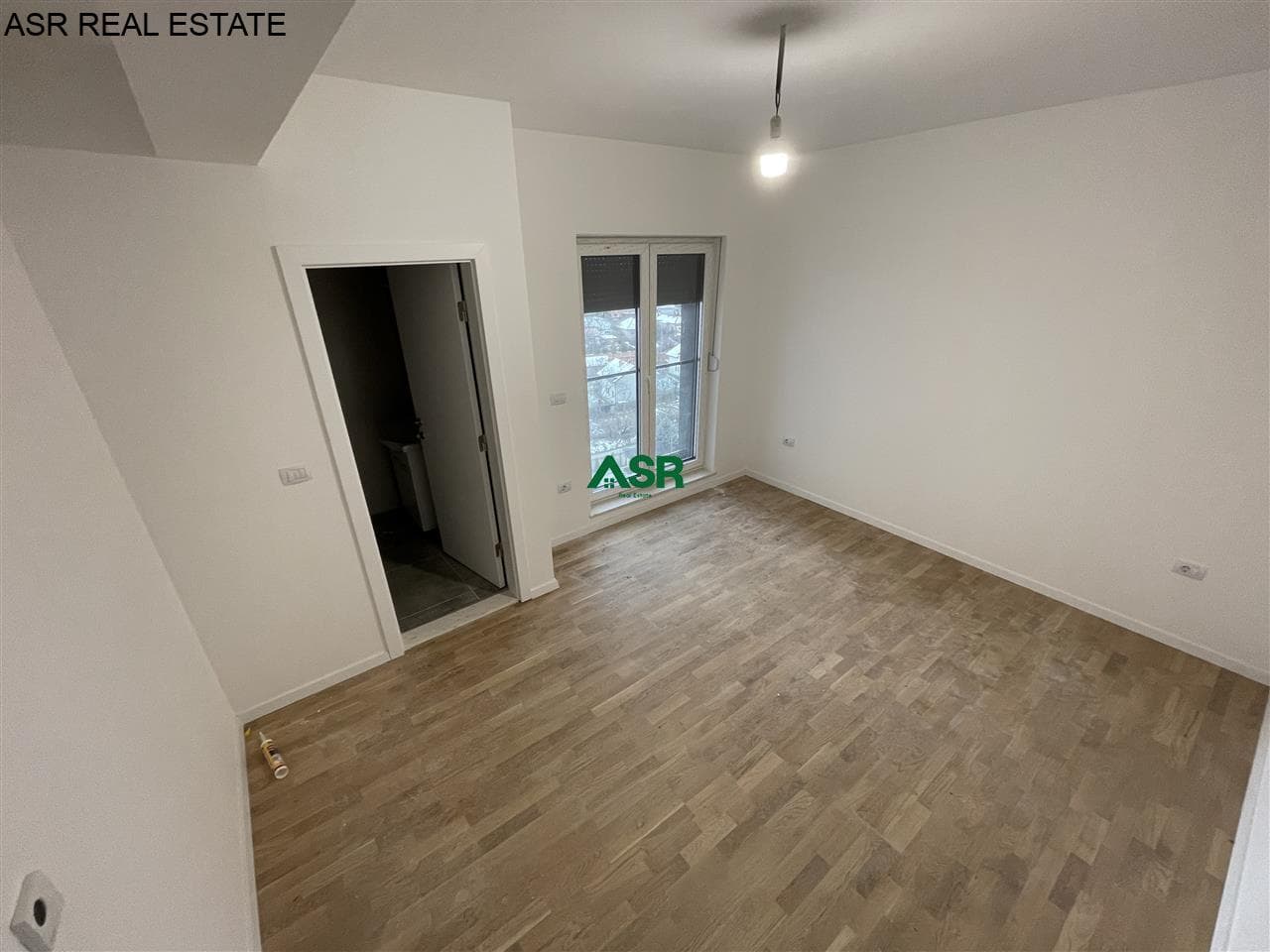 Lëshohet banesa me qera në lagjën Prishtina e re 4