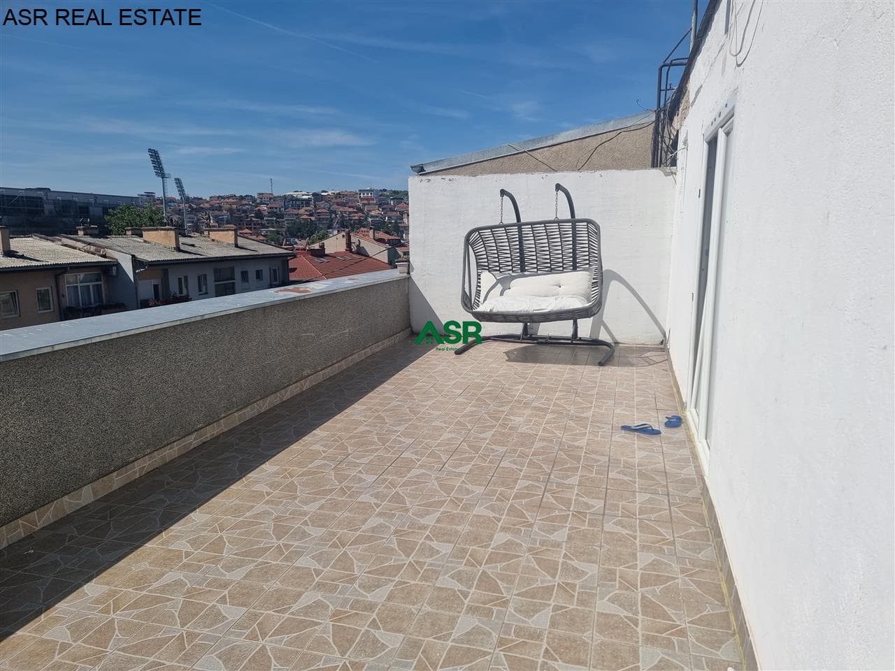Lëshohet banesa me qira në lagjën qafa
