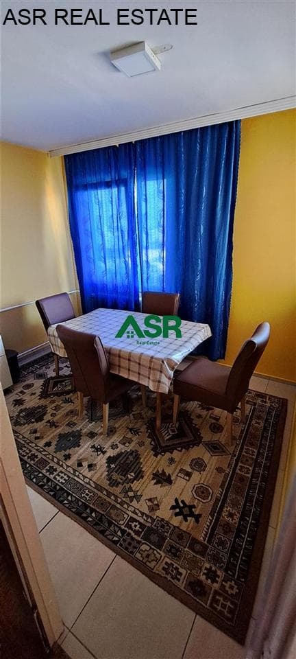 Banesë me qira në lagjen Dardania afer postes kryesore. 2