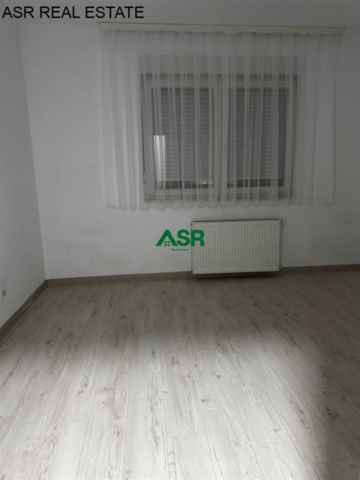 Banesë 93m2 me qira në lagjen e muhaxhereve 4