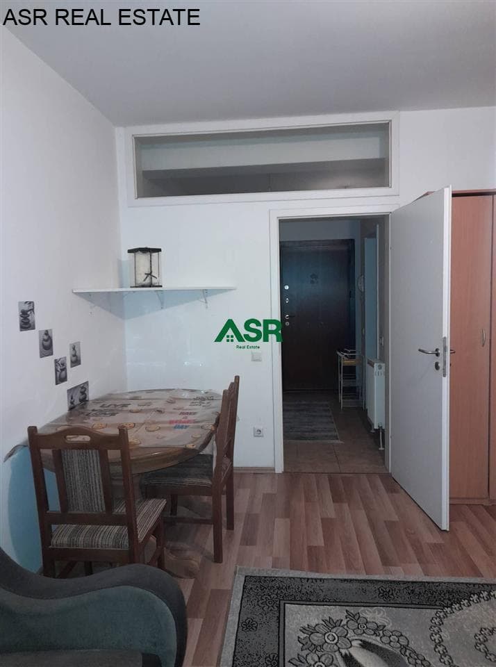 Ofrohet banesa me qira në lagjen Emshir,