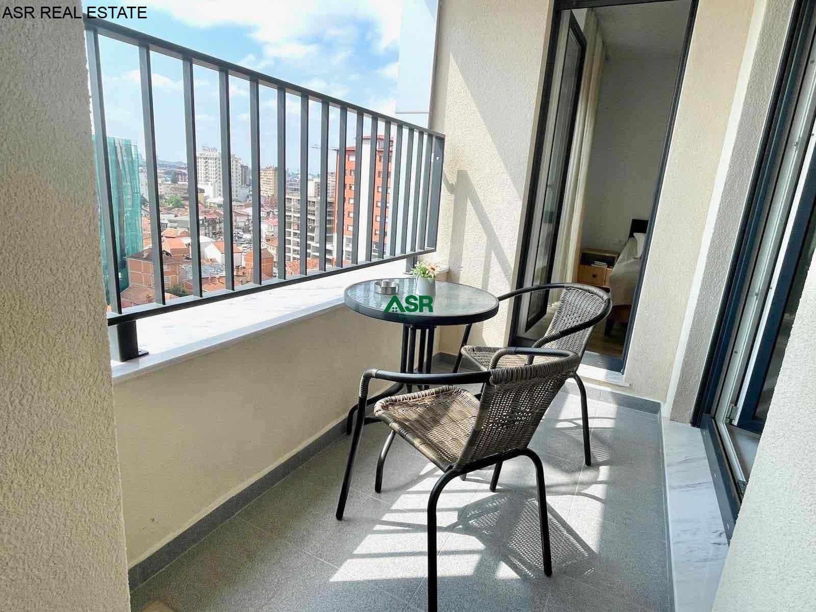 Lëshohet banesa me qira në lagjen Tophane 3