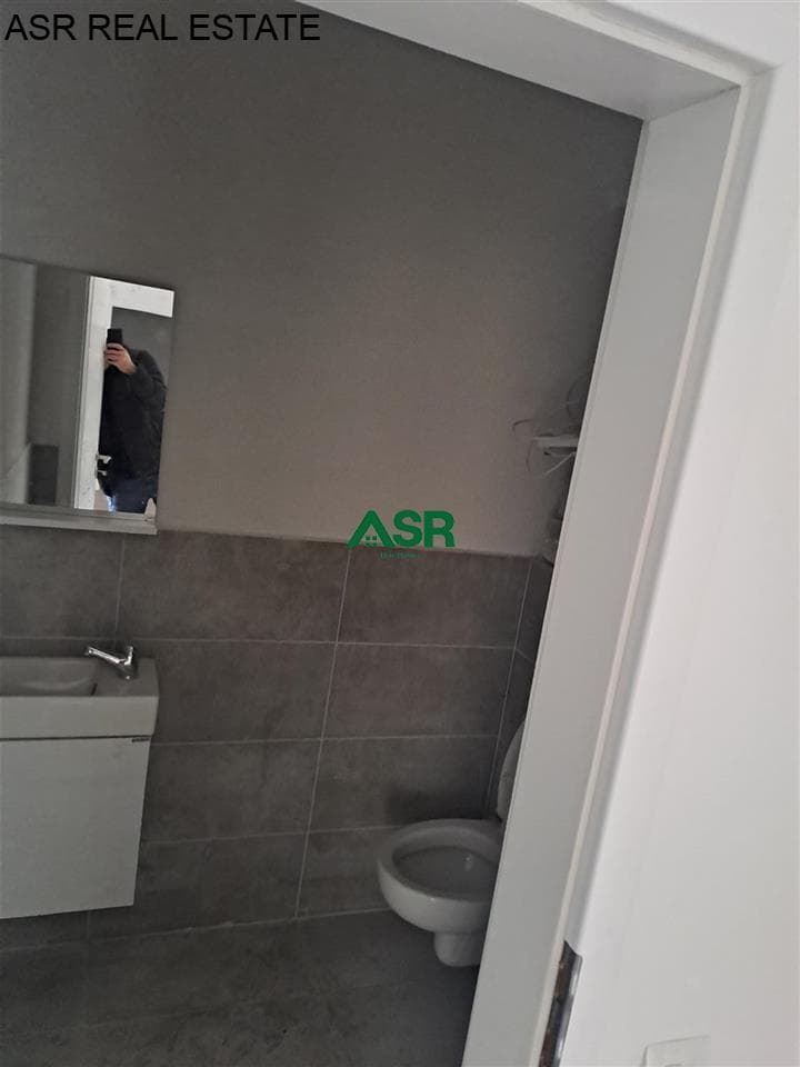 Lëshohet banesa me qira në lagjën e spitalit 3