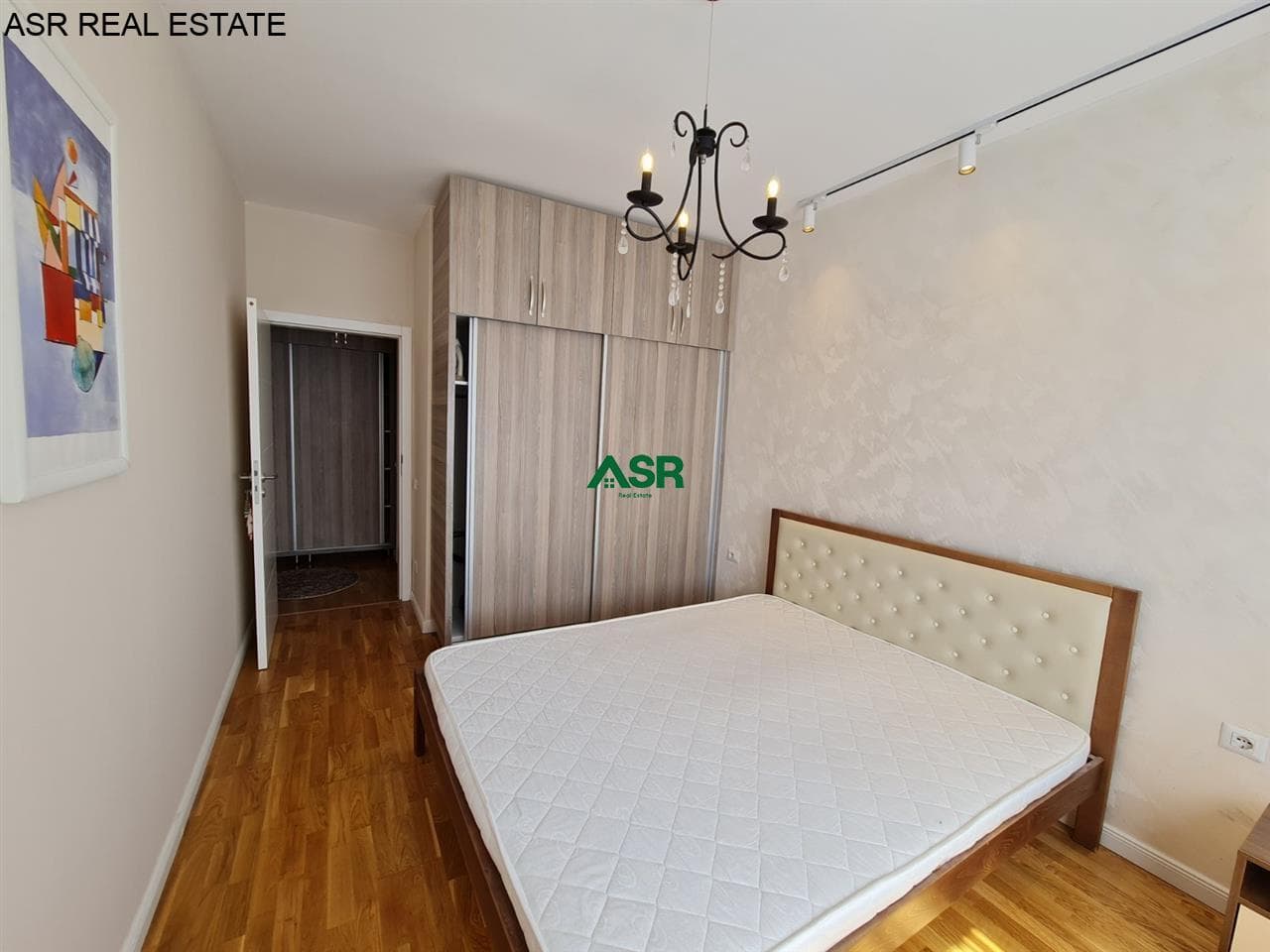 Lëshohet banesa me qira në lagjën rruga C 3