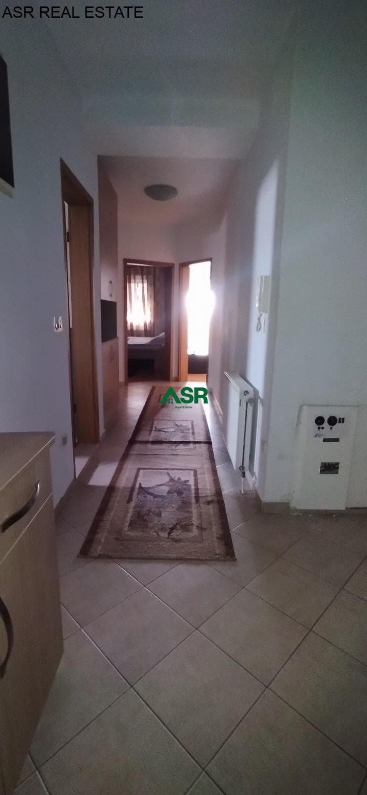 Lëshohet banesa me qira në lagjën Qender, mbrapa Hotel Siriusit 3