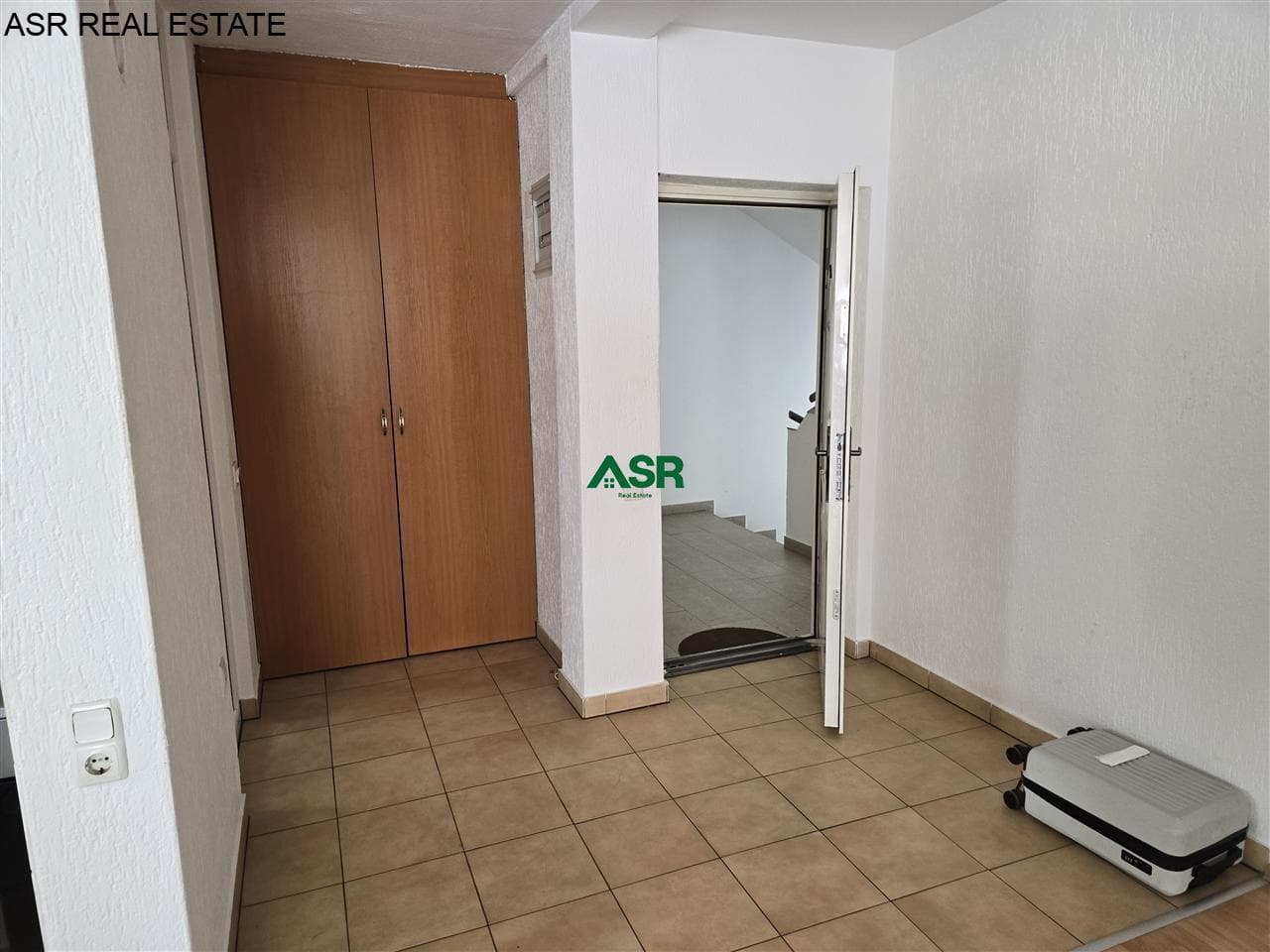 Banesë 100m2 me qira në lagjen bregu i diellit 4