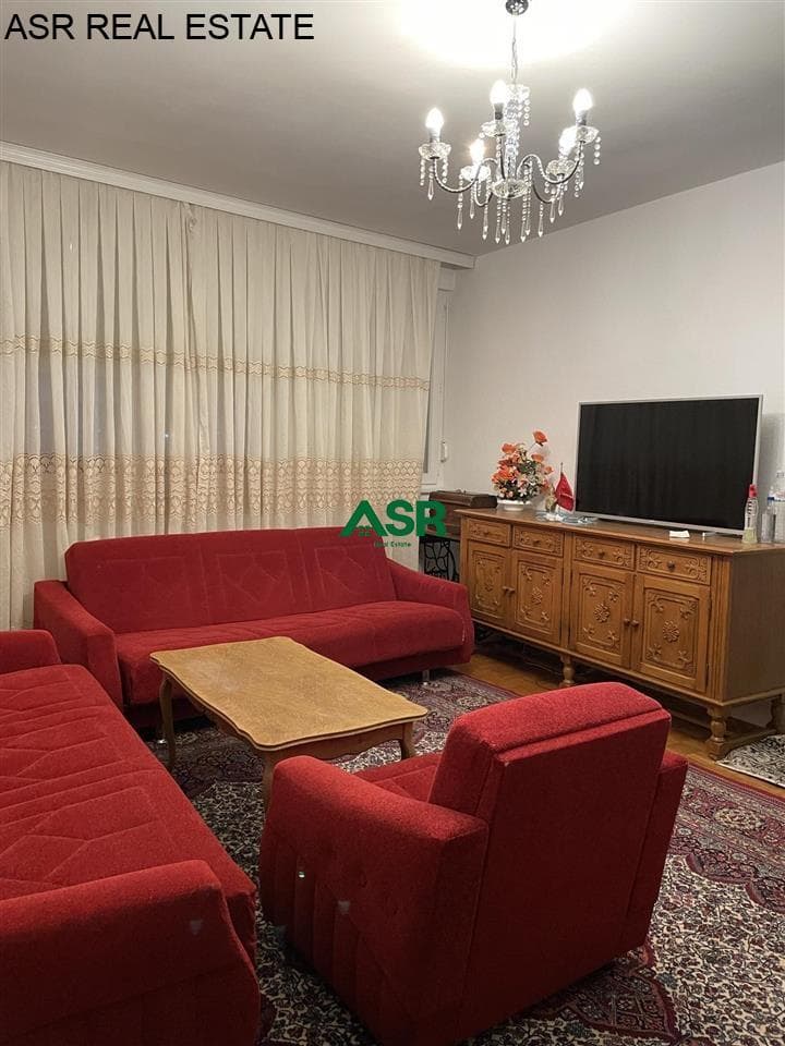 Lëshohet banesa me qira në lagjën Qender 4