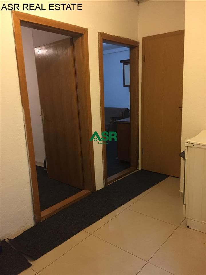 Lëshohet banesa me qera në lagjën Tophane 4