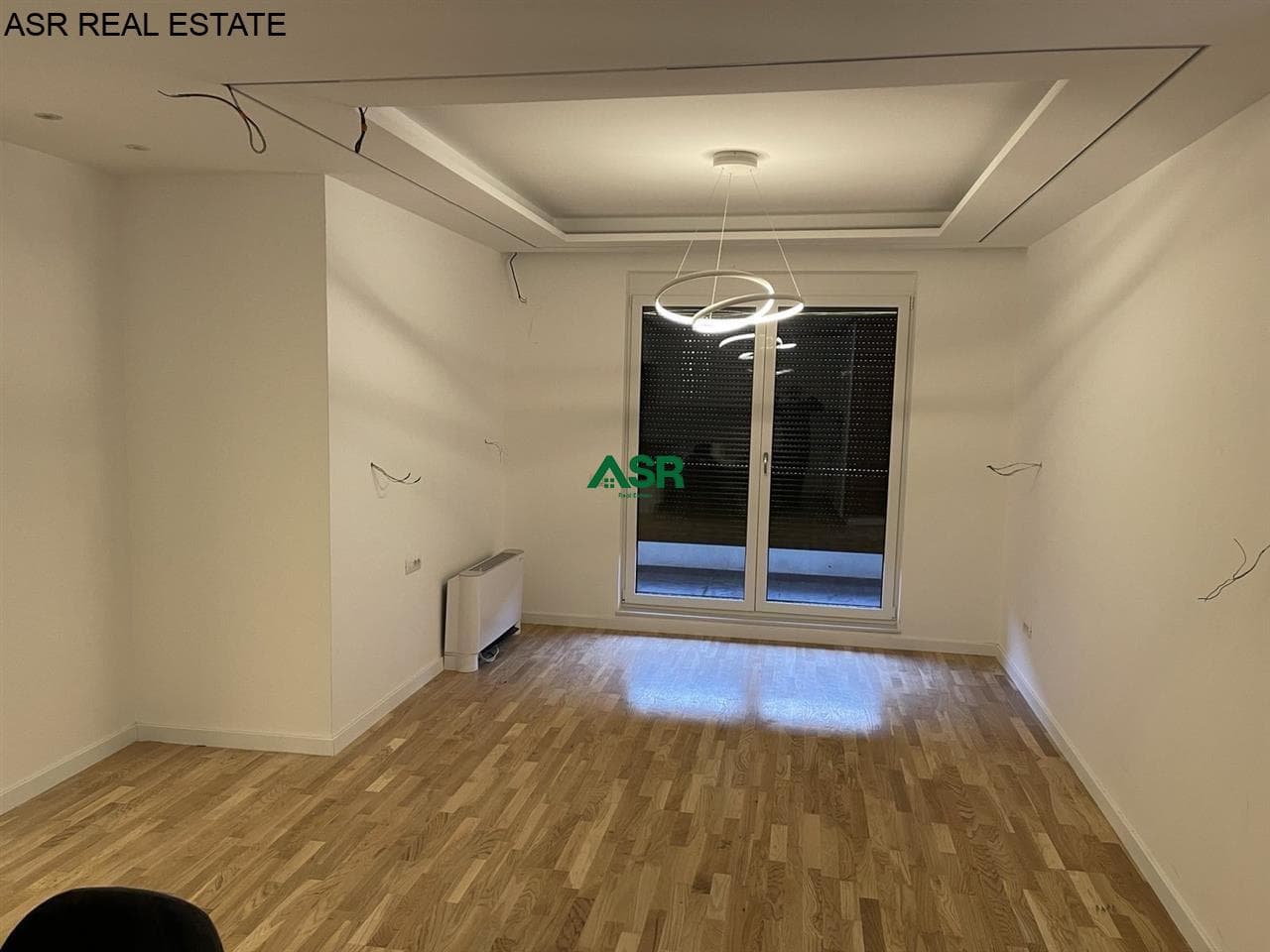 Banesë 130m2 me qira në Pejton