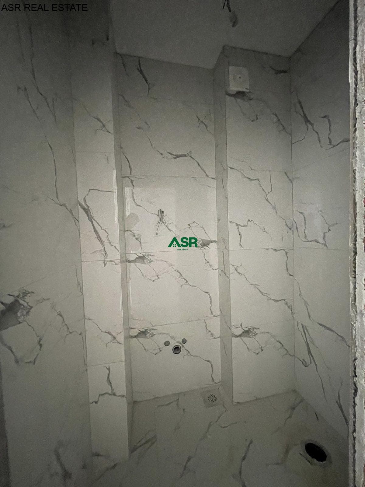 Ofrohet BANESA me siperfaqe 93.57 m² per SHITJE në lagjen Arberia 4