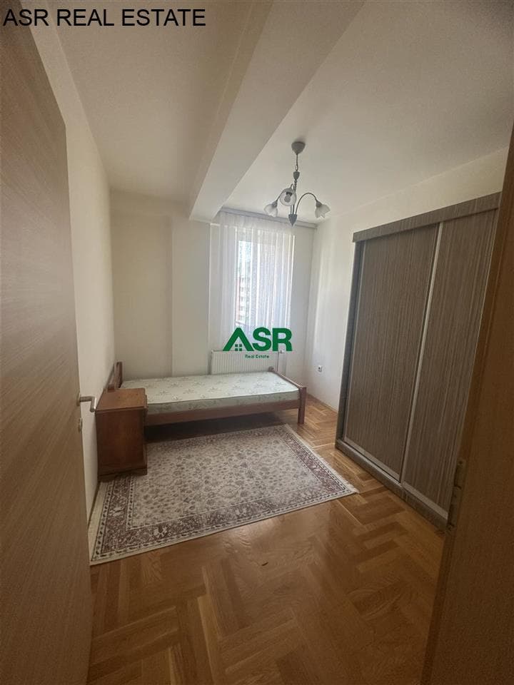 Lëshohet banesa me qira në lagjen Arberia 4