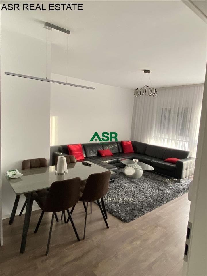 Banesë 60m2 me qira në Veternik 3