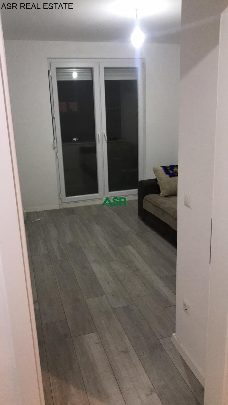 Lëshohet banesa me qera në Rrugen B 4