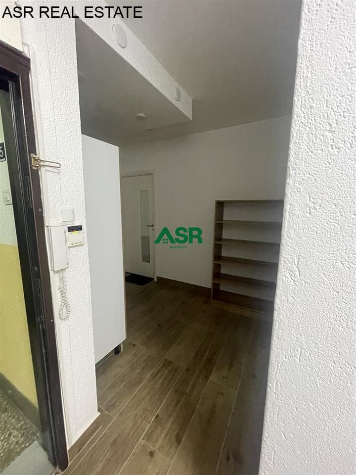 Lëshohet zyre me qira në lagjen dardania 4