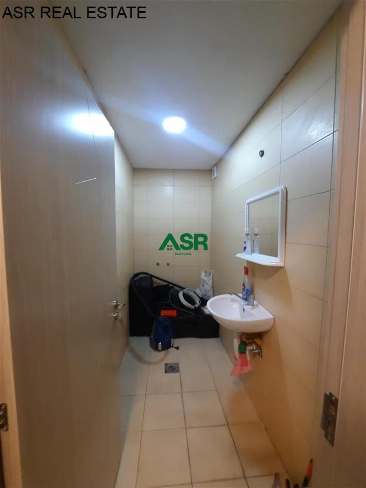 Lëshohet banesa me qira per zyre ne lagjen Tophane 3